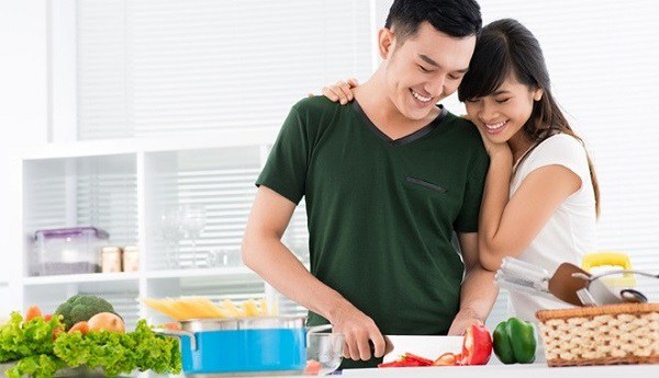 Tăng cường dinh dưỡng, xây dựng lối sống lành mạnh sẽ tăng khả năng có thai. Ảnh minh họa.