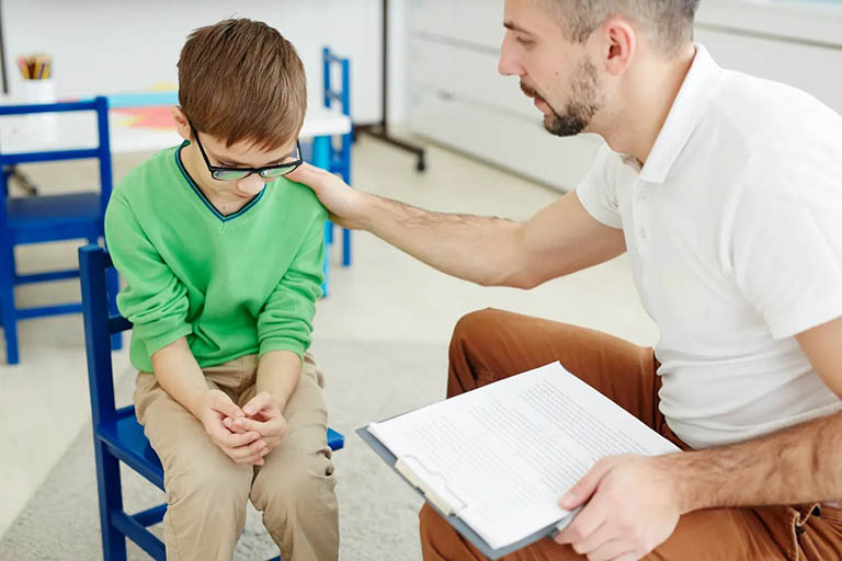 Liệu pháp tâm lý mang lại hiệu quả cao trong điều trị rối loạn hoảng sợ ở trẻ em